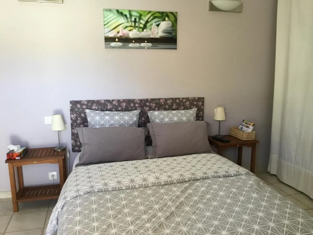 Bed & Breakfast Chambre D'Hotes Les Boutons D'Or Saint-Chamas