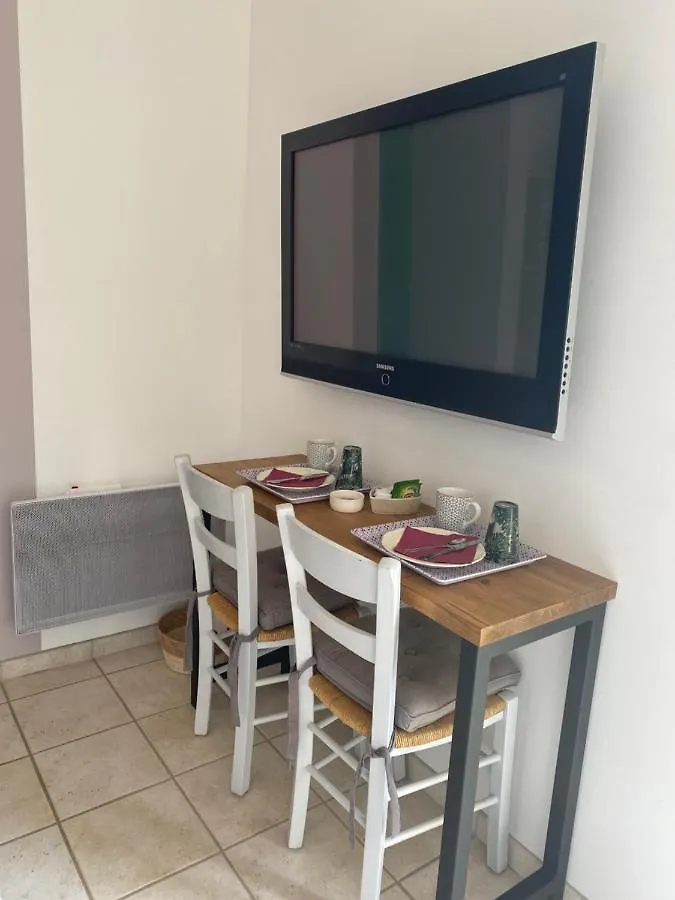 Bed & Breakfast Chambre D'Hotes Les Boutons D'Or Saint-Chamas France